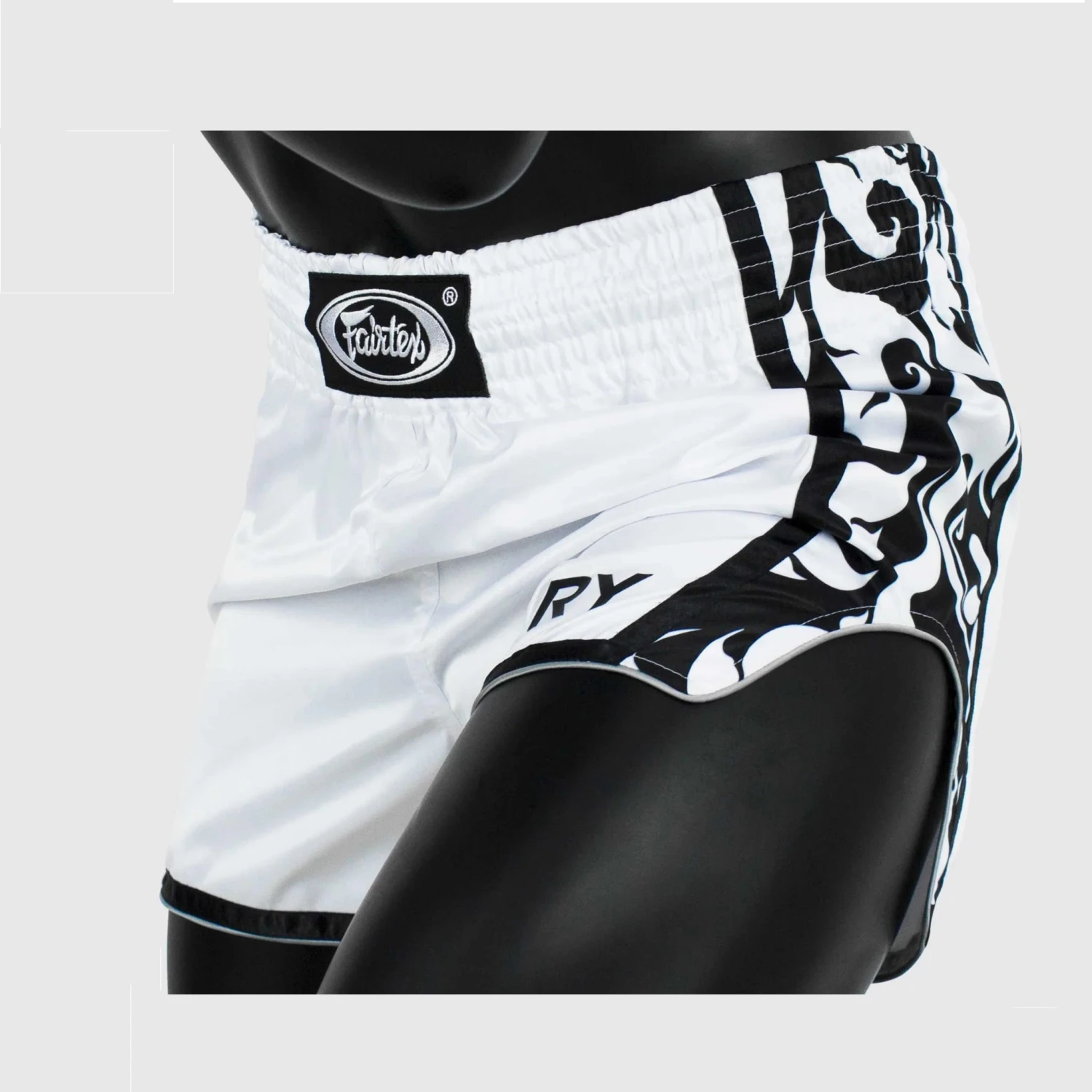 Fairtex Glory Kickboxing Muay Thai Shorts BSG1 White/Black 2 Fairtex Glory Kickboxing Muay Thai Shorts BSG1 White/Black - Image 2