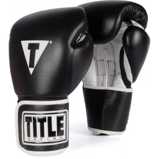 Title Boxing 3.0 Pro Style Leather Boxing Gloves Black 7 Title Boxing 3.0 Pro Style Leather Boxing Gloves Black -The Clinch Fight Shop TVVTG BK WH 1