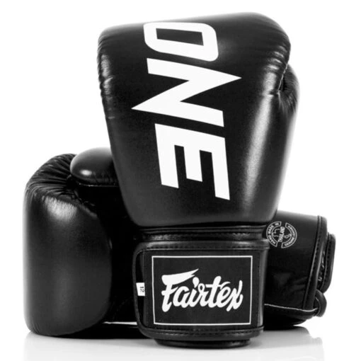 Fairtex ONE FC X Fairtex Boxing Gloves 8 Fairtex ONE FC X Fairtex Boxing Gloves -The Clinch Fight Shop fairtex canadaone fcblack gloves 1