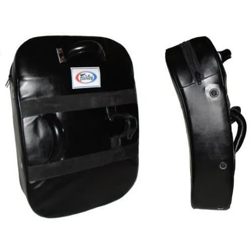 Fairtex Curved Kick Shield FS3 Suitcase Kick Pad 2 Fairtex Curved Kick Shield FS3 Suitcase Kick Pad - Image 2